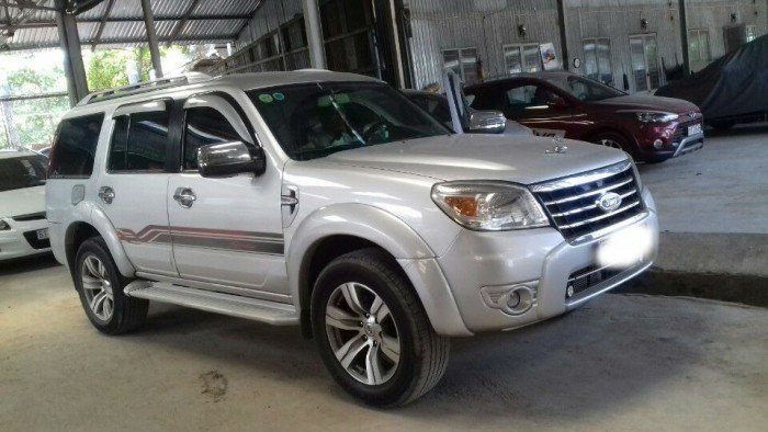 Ford everest 2.5AT 2009 bstp xe cự chất, đẹp miễn bàn