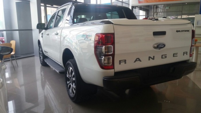 Giá xe Ford Ranger Wildtrak 2.0L tốt nhất, tặng phụ kiện đi kèm, trả góp lãi suất thấp