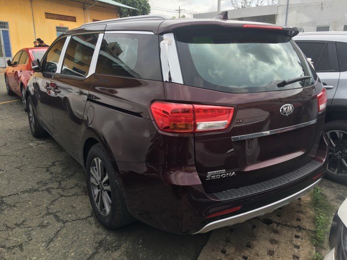 Kia Gò Vấp - Kia Sedona - Đẳng cấp cho gia đình bạn -