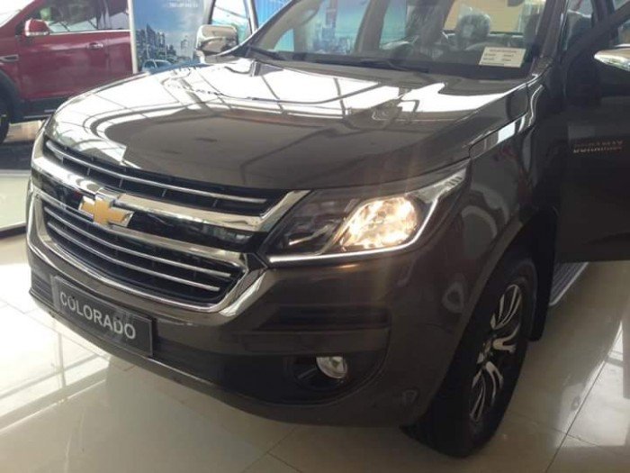 Bán tải Chevrolet Colorado 2.5LT(4x4) 2017 diesel Nhập khẩu Giá Tốt Nhất