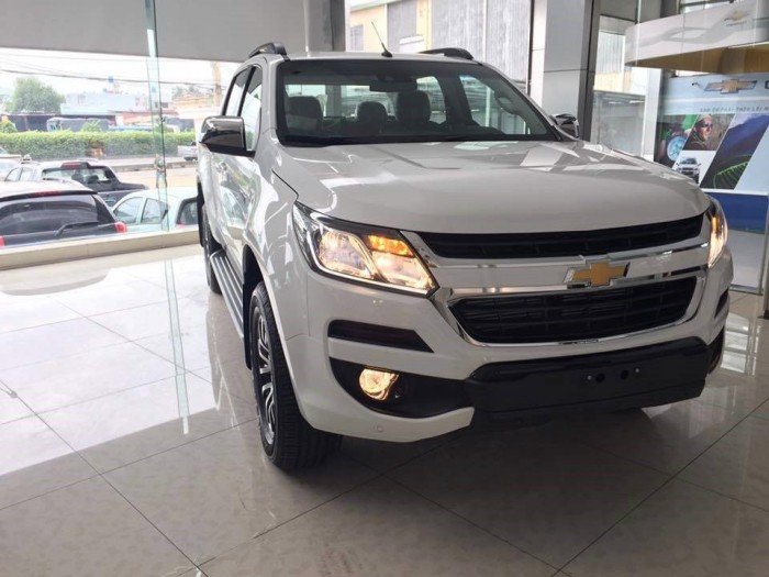 Bán tải Chevrolet Colorado 2.5LT(4x4) 2017 diesel Nhập khẩu Giá Tốt Nhất