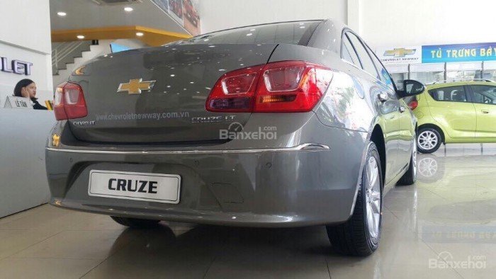 Cruze 2017 hiệu quả kinh doanh tốt, sử dụng gia đình đẳng cấp, trả góp đơn giản, lấy xe liền