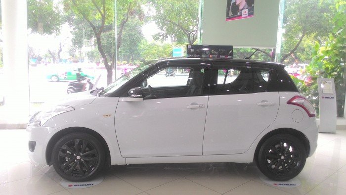 Suzuki Swift 2017 Khuyến mãi HẤP DẪN, Trả góp 8tr/tháng