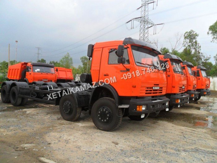 Giảm ngay 20 %  khi mua xe Kamaz ben 6540 , mua ngay hôm nay