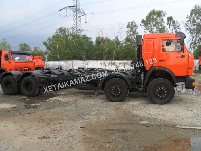 Giảm ngay 20 %  khi mua xe Kamaz ben 6540 , mua ngay hôm nay