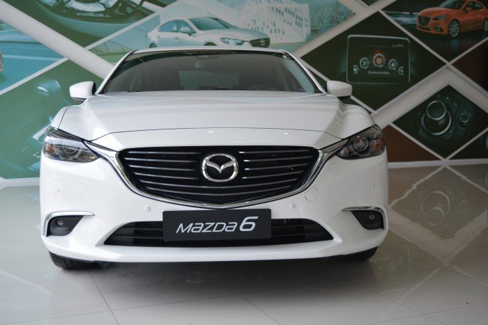 Bán Mazda 6 Facelift 2017, tặng Bảo Hiểm thân xe, hỗ trợ vay 80%