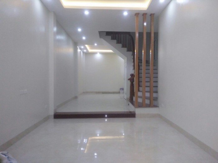 C.Chủ Bán nhà mới 4 tầng, 38m2, Quang Trung-Hà Đông. Giá 2,2 tỷ.