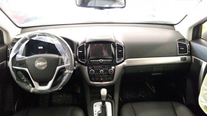 Chevrolet Captiva Revv 2017, màu Đỏ, GIAO NGAY, GIÁ NÀO CŨNG BÁN, hỗ trợ vay 80%