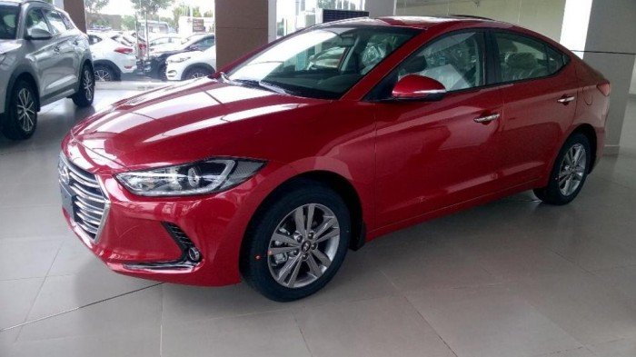 Mẫu mới HyunDai Elantra : Đẳng cấp, sang trọng, lịch lãm đầy cá tính,...đầy sự thu hút