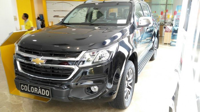 Chevrolet COLORADO HIGH COUNTRY 2017, màu ĐEN, GIAO NGAY, GIÁ NÀO CŨNG BÁN, hỗ trợ vay 80%