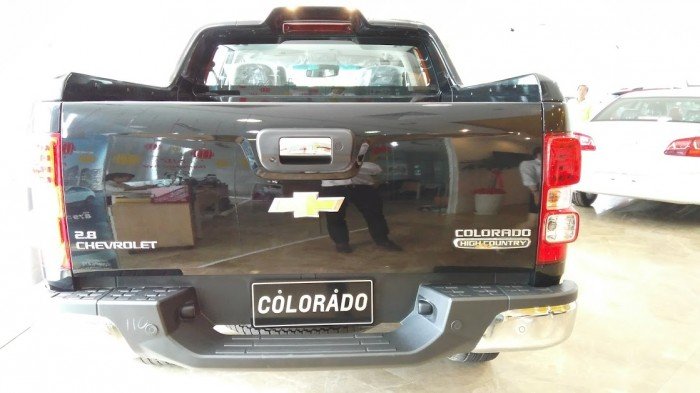 Chevrolet COLORADO HIGH COUNTRY 2017, màu ĐEN, GIAO NGAY, GIÁ NÀO CŨNG BÁN, hỗ trợ vay 80%