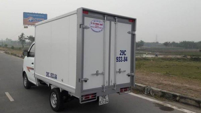 Xe tải DONGBEN Tải trọng 870kg - lòng thùng dài 2450mm - thùng rộng 1410 - Có Điều Hòa
