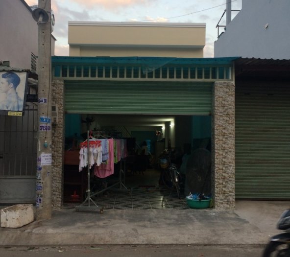 Cần bán nhà mặt tiền gác lửng ngang 4 x 19m gần đường Trần Quang Cơ
