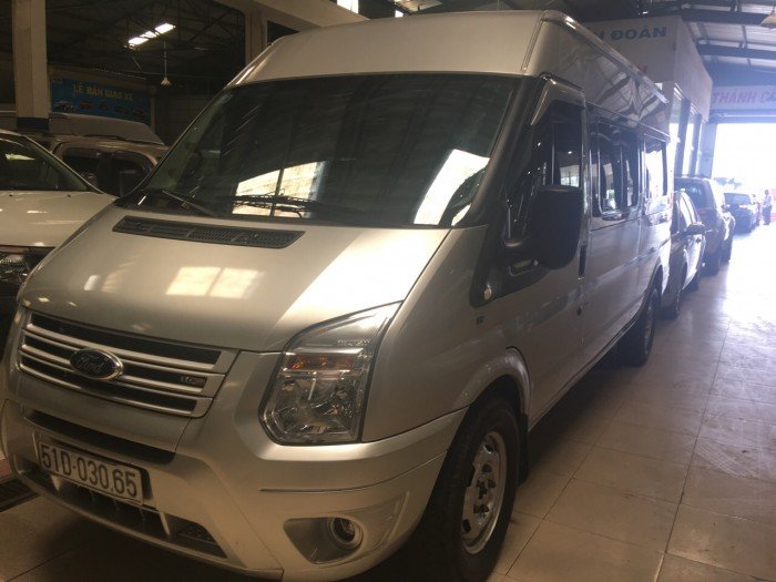 Bán Ford Transit Van 2015 chạy lướt màu bạc