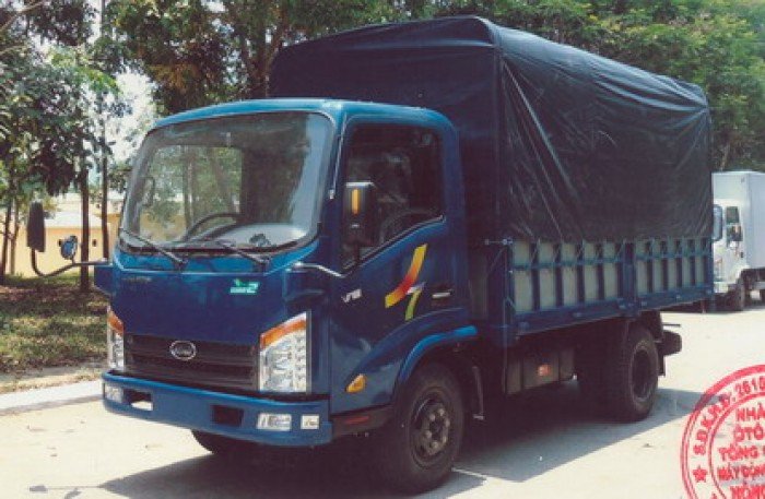 Xe Tải 2400kg ( thùng mui bạt)