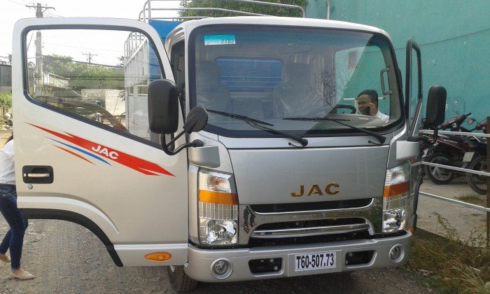 Xe tải Jac 1T9 cabin vuông thùng dài 4.3 mét