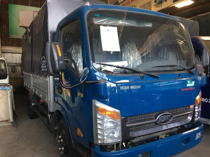 Xe Tải 2200kg ( thùng mui bạt)