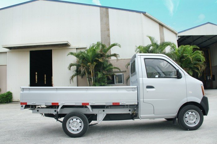 Xe tải Dongben DB1021, tải trọng 870kg