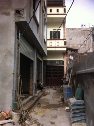Nhà 4 tầng tại Yên Xá gần bệnh viện 103 cần bán