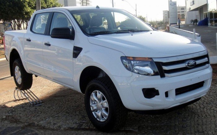 Bán xe Ford Ranger XLS MT giá tốt nhất thị trường