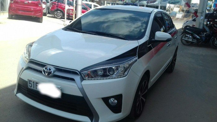 Toyota yaris bản G bstp xe đẹp lung linh