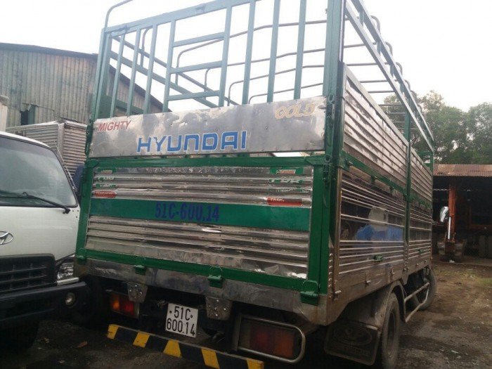 Hyundai hd72 mui bạt, 2004