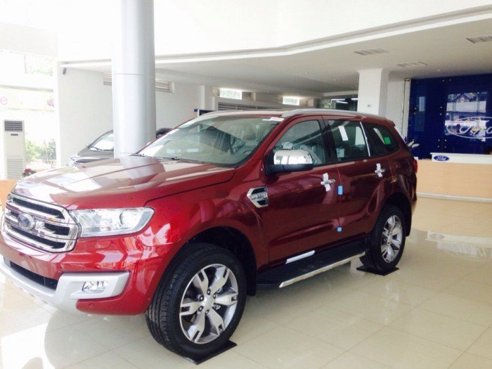 Ford Hà Thành bán Ford Everest 2017 giá tốt nhất