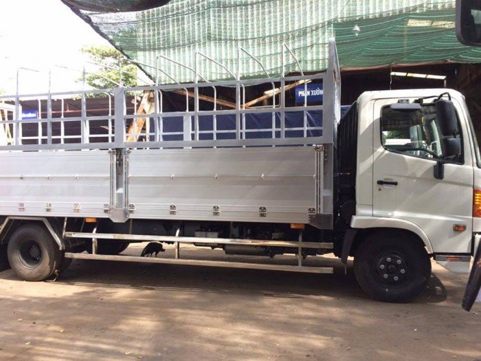Hino Đại Phát Tín đại lý 3S của Hino