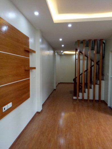 Bán nhà 5 tầng*39m2, 5PN, hướng Tây Nam, cầu đơ - Quang trung-về ở ngay 3,2 tỷ.