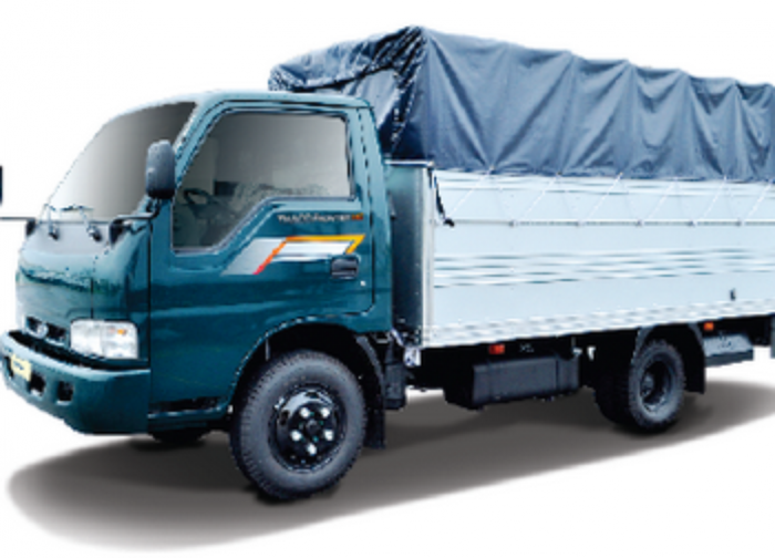 Xe kia trường hải 2,4t thùng mui bạt vào thành phố