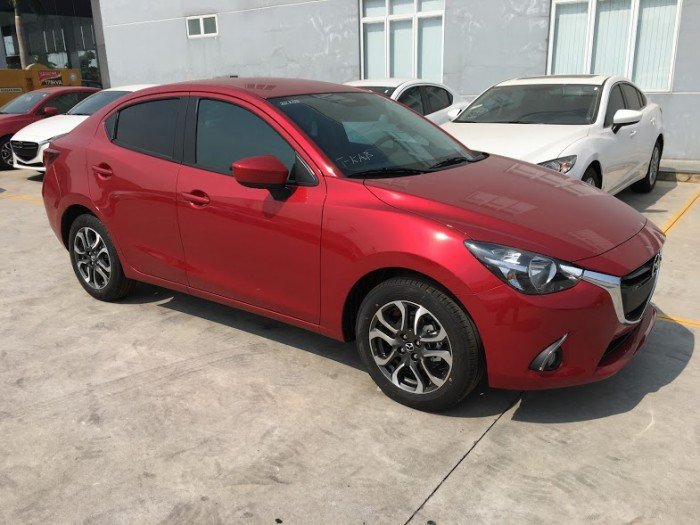 Bán xe Mazda 2 1.5 sedan màu trắng . cam kết giá rẻ nhất Vĩnh Phúc