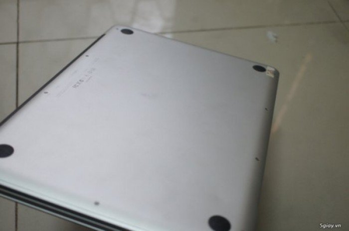 MacBook Pro MC374 13in 2010 Core 2 2.4GHz / Ram4g0