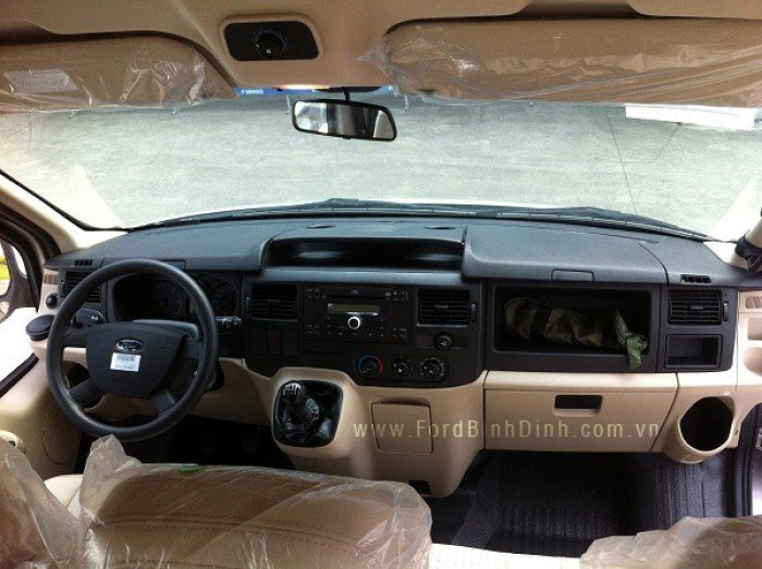 Bán xe 16 chỗ TranSit 2017 trả góp, Ford Transit  Bình Đinh 2018