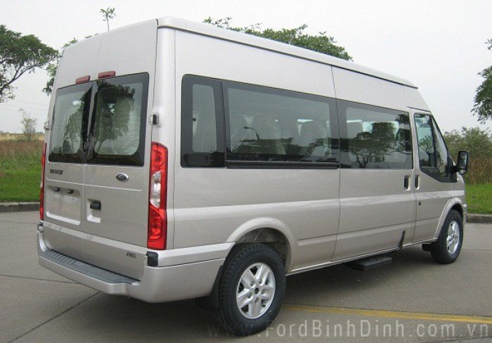 Bán xe 16 chỗ TranSit 2017 trả góp, Ford Transit  Bình Đinh 2018