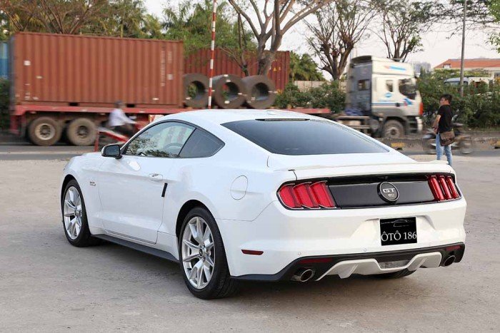 Ford Mustang GT 5.0L V8 50Years Edition...