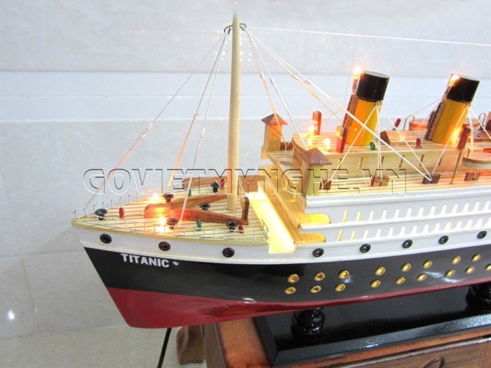 - Mô Hình Gỗ Du Thuyền Titanic 40cm, 60cm, 80cm- Đèn Led -(Sơn)