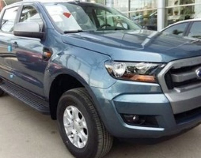 Bán Ford Ranger XLT đời 2017, giá tốt