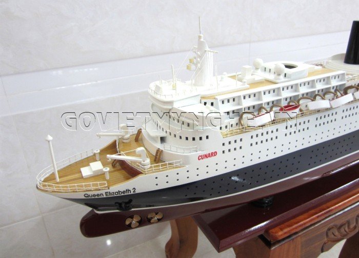 Mô Hình Gỗ Du Thuyền Queen Elizabeth 2 80cm (Sơn), Dài 80 x Rộng 13 x Cao 27(cm), Giá - 2.450.000₫.