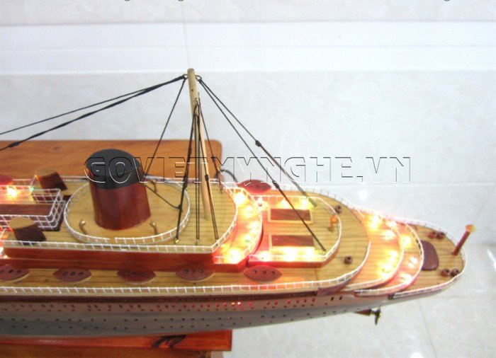 Mô Hình Gỗ Du Thuyền SS Normandie - Đèn LED 80cm (Gỗ), Dài 82 x Rộng 10 x Cao 30(cm), Giá - 1.749.000₫.