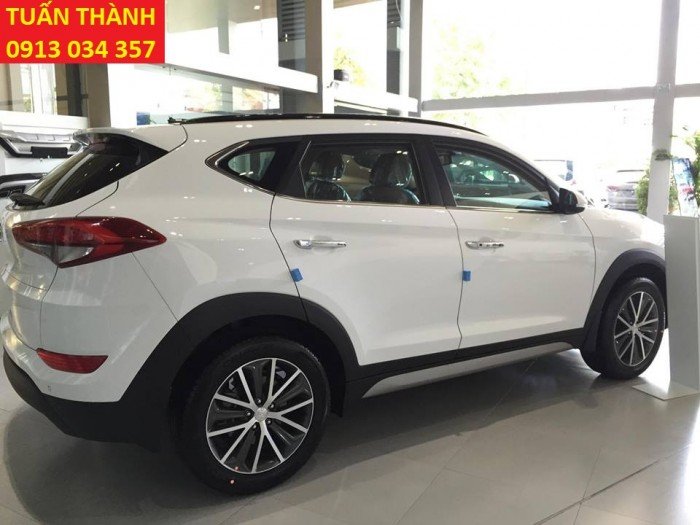 Hyundai Tucson nhập khẩu nguyên chiếc khuyến mãi 40 triệu