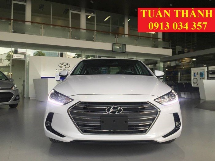 Bán xe Hyundai Elantra khuyến mãi 80 triệu