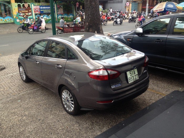 Xe Ford Fiesta giá tốt ở TpHCM - Đại lý ủy quyền Ford Việt Nam‎
