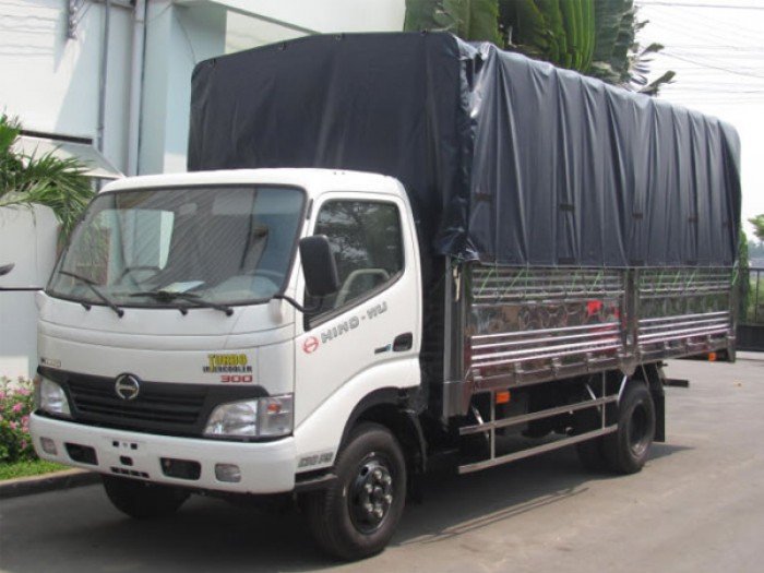 Xe tải Hino 300 Series XZU 720