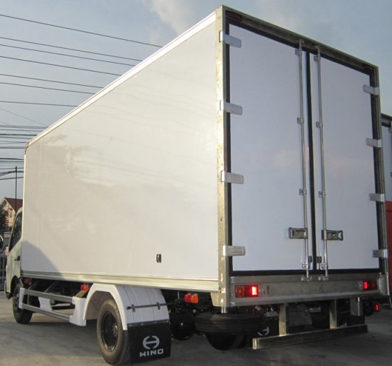 Xe tải Hino 300 Series XZU 720