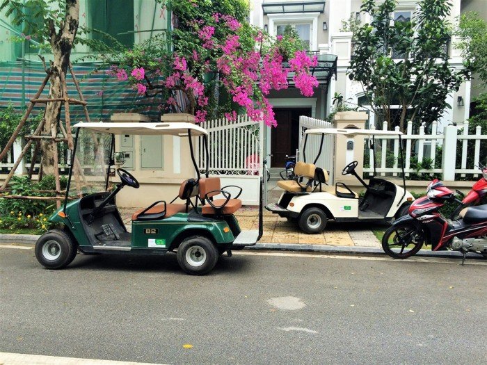 Xe sân golf, xe chở người