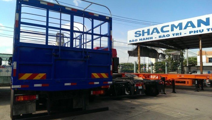 Xe tải thùng 4 chân shacman