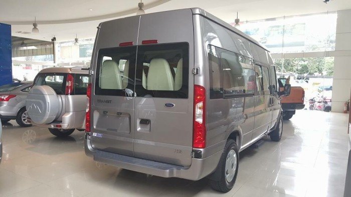 Bán ford Transit 2017-giao xe ngay-ngân hàng hỗ trợ 80% giá trị xe