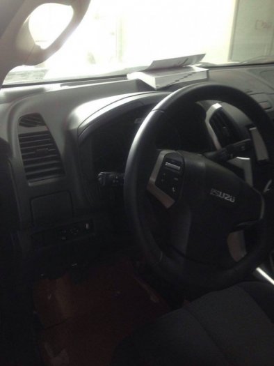 Xe bán tải D- Max