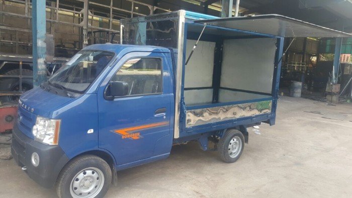 Xe tải dưới 1 tấn bán hàng lưu động, xe tải dongben 870kg thùng kín
