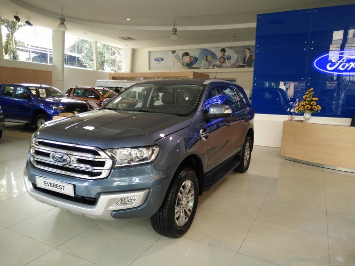 Bán xe Ford Everest 7 chỗ - Giao xe ngay-ngân hàng hỗ trợ 85%‎ giá trị xe